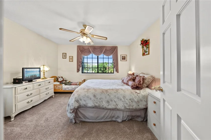 22395 Poplar Court photo 27