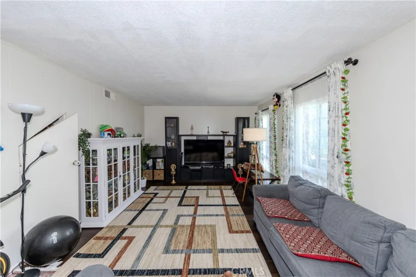1800 W Gramercy Avenue #49 photo 29