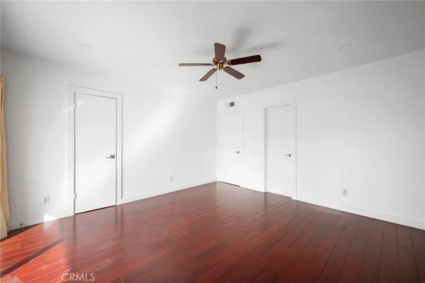 300 N Isabel Street #10 photo 12