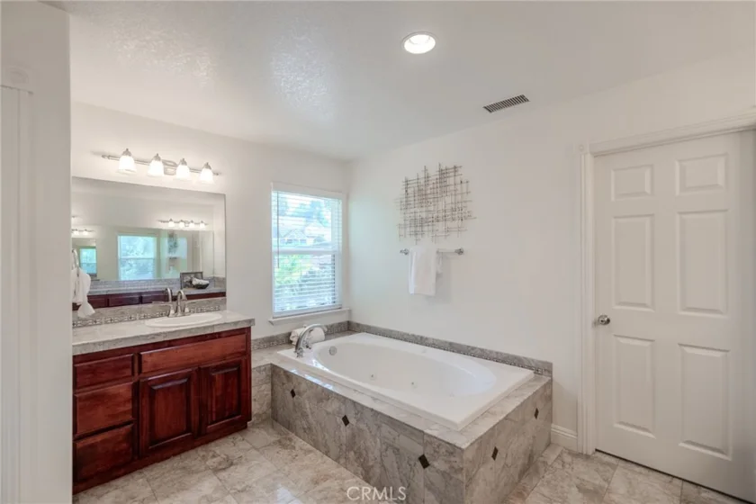 30810 Avenida Del Reposo photo 28