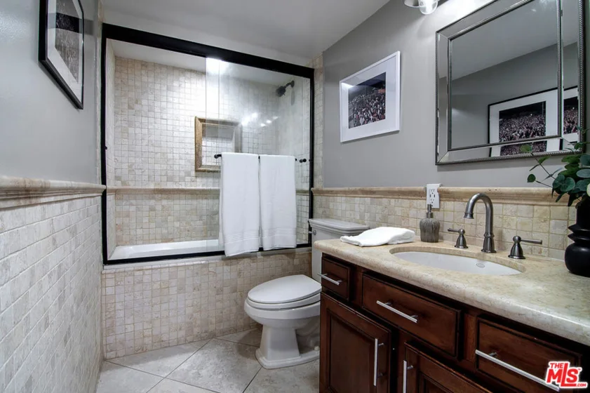10390 La Grange Avenue #X02 photo 12