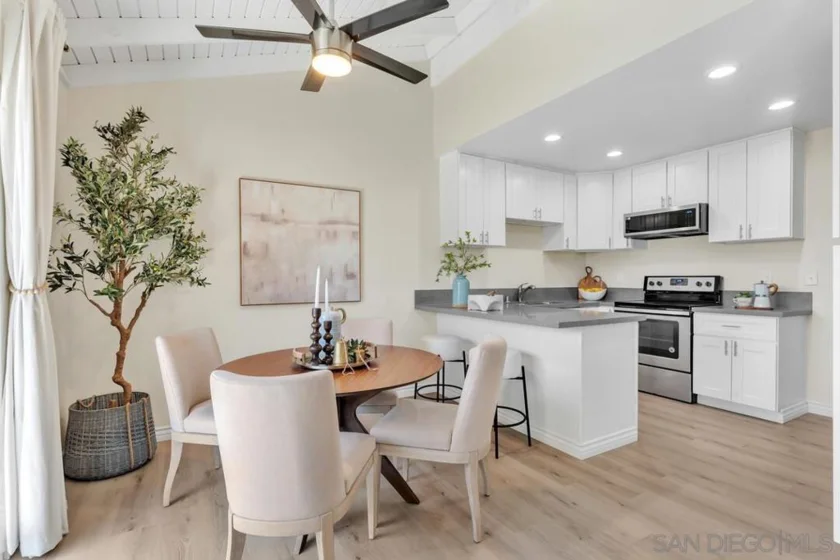 7000 Saranac Street ##44 photo 1