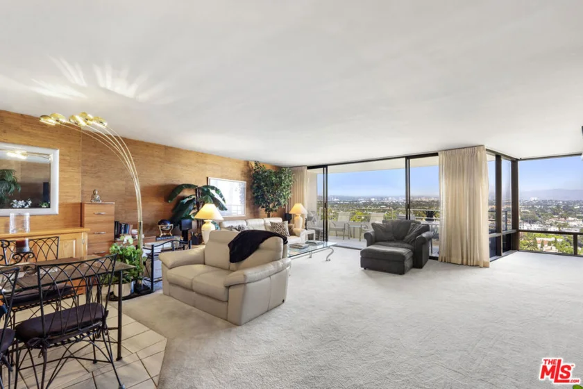 4265 Marina City Drive #917 photo 1