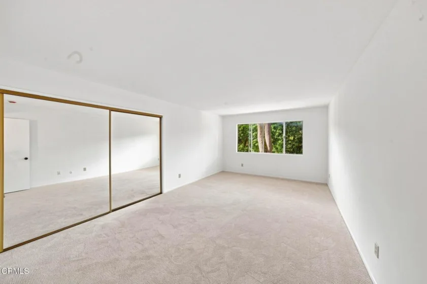 420 S Madison Avenue #204 photo 23