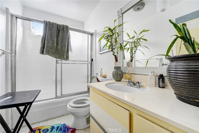 12735 Caswell #7 photo 9