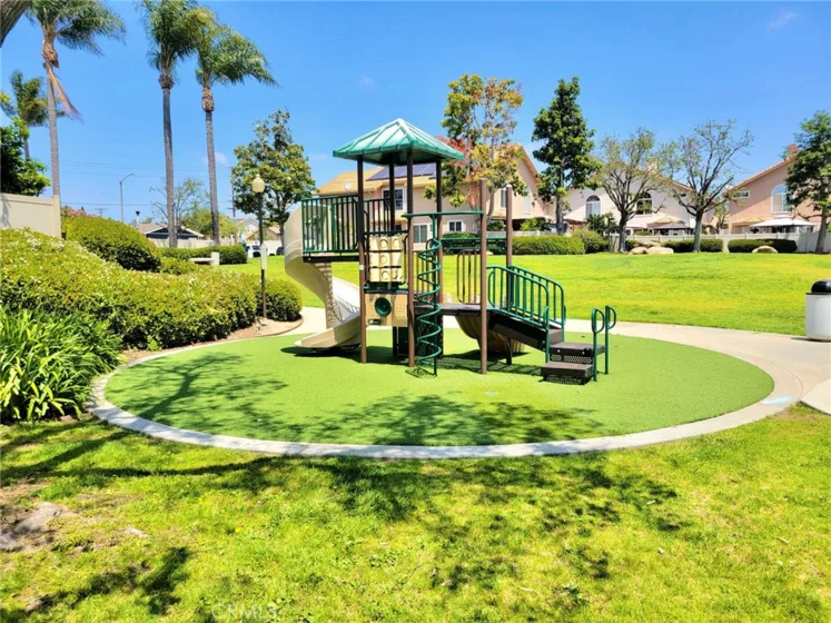 1722 Promenade photo 19