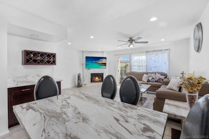 389 Shady Lane #I photo 6