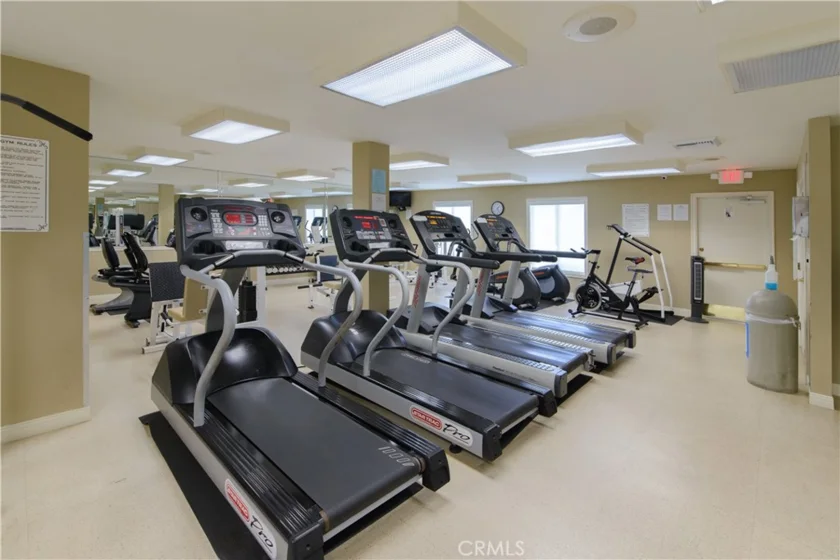280 Cagney Lane #207 photo 42