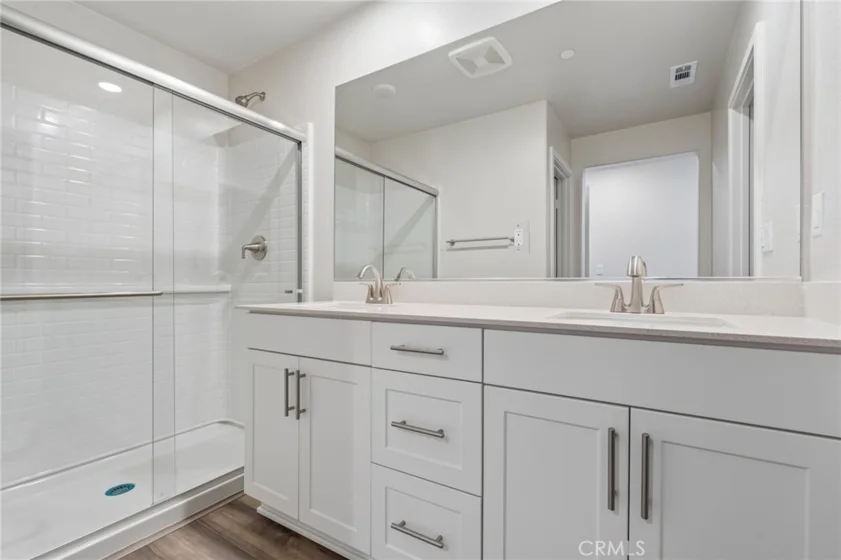 9549 Hannah Way photo 34