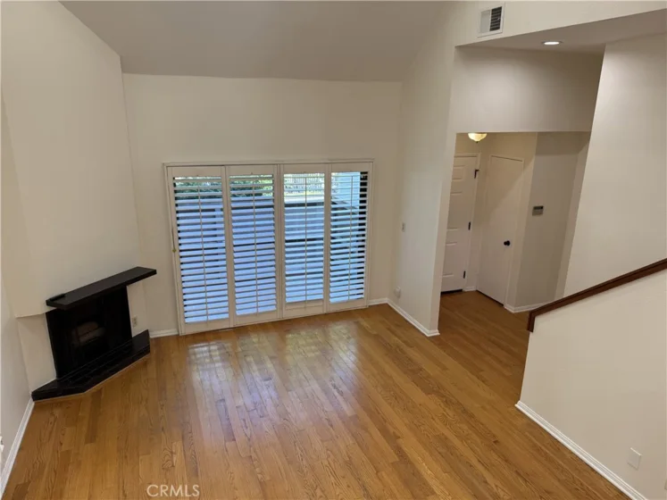 15221 Magnolia #E photo 12