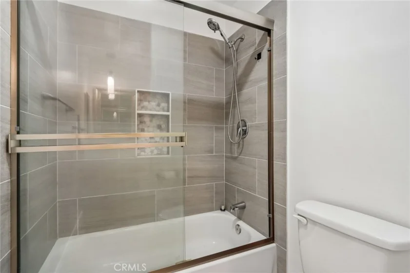 6225 Coldwater Canyon Avenue #102 photo 17