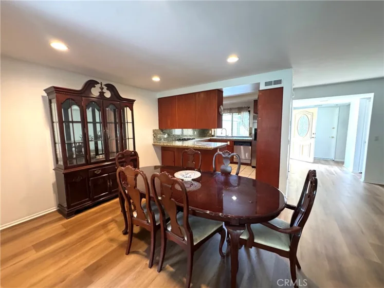 530 Berry photo 11