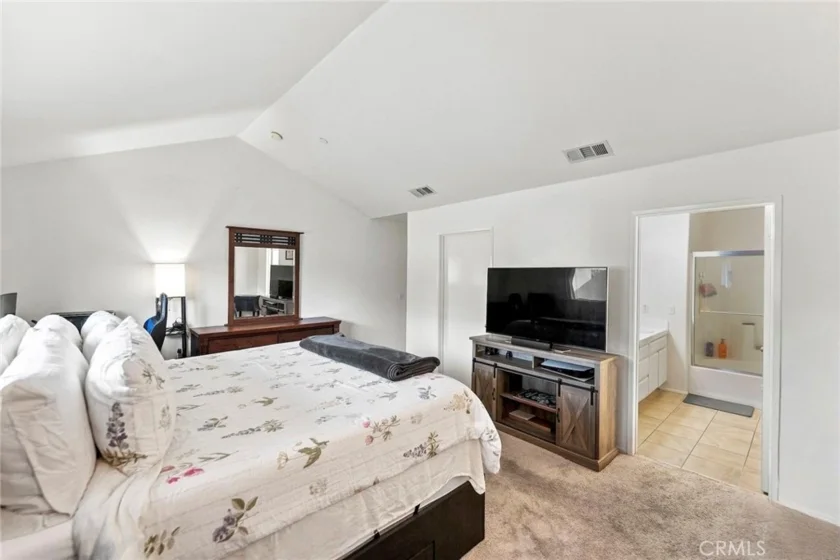 13421 Hubbard St #103 photo 20