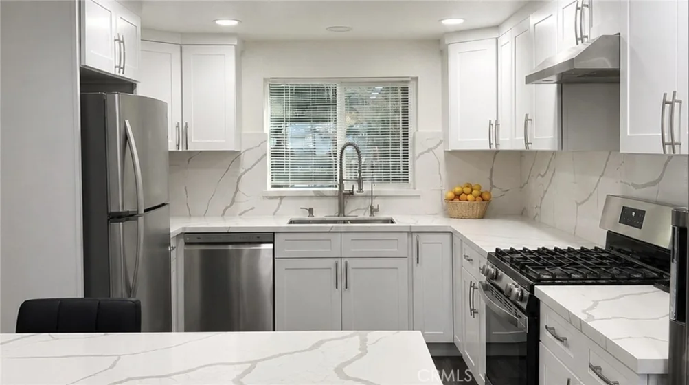 13934 Magnolia photo 9