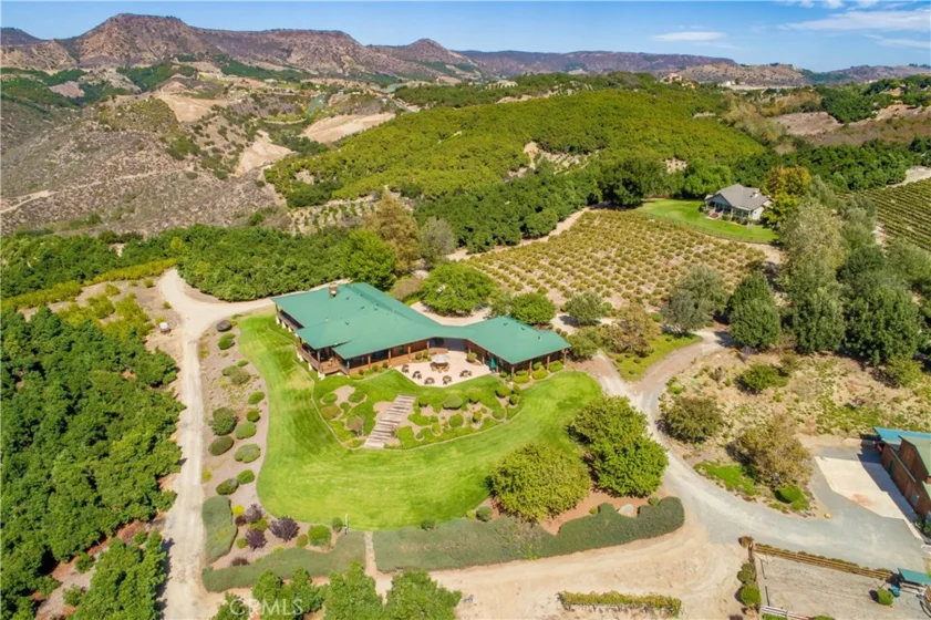23700 Serreno Road Photo