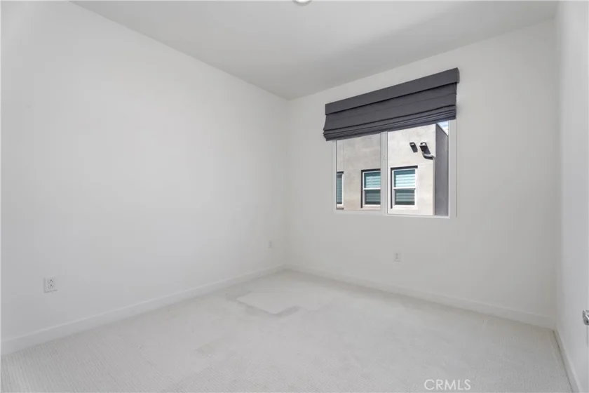 651 S Lyon Street photo 26