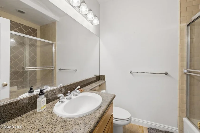 4106 W Kling Street photo 24