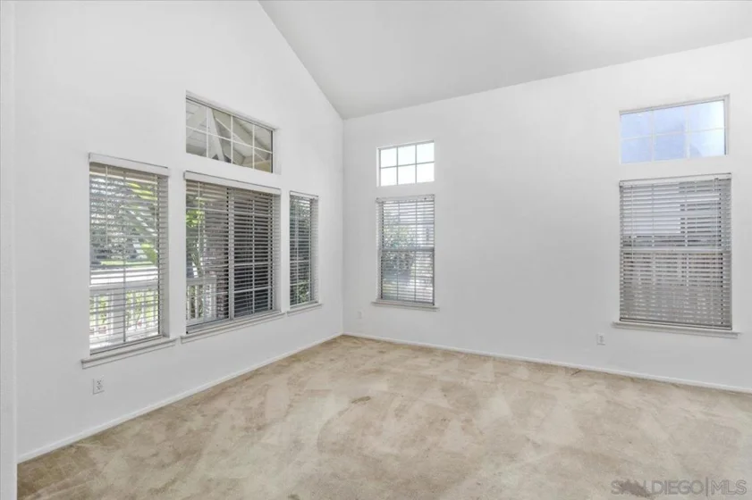 32158 Camino Seneco photo 6