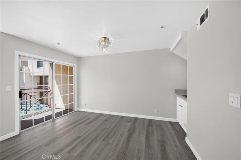 1131 Campbell Street #210 photo 16
