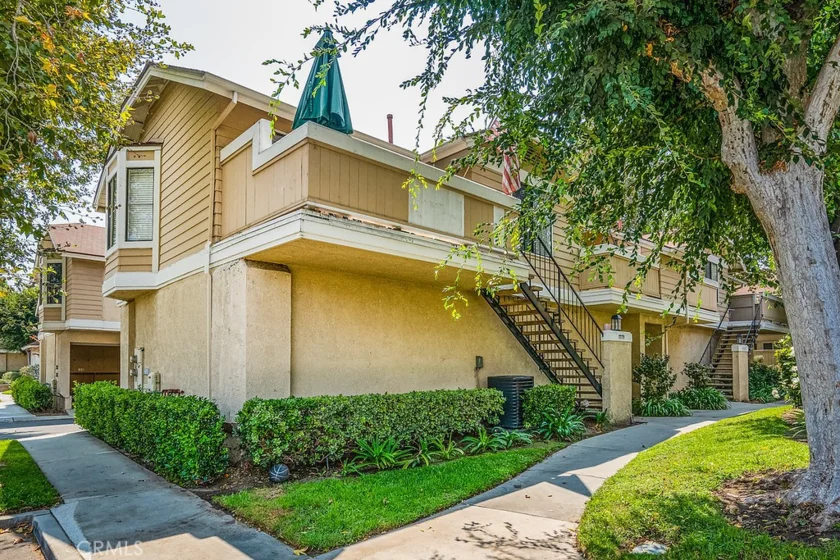 7779 Youngdale Way #323 photo 1