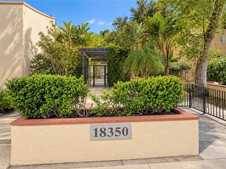 18350 Hatteras Street #233 photo 1