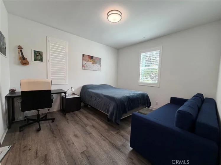 1623 W Glendon photo 12