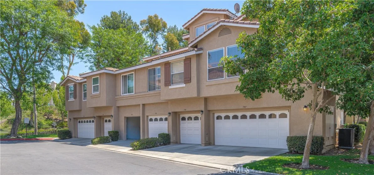 7745 E Portofino photo 2