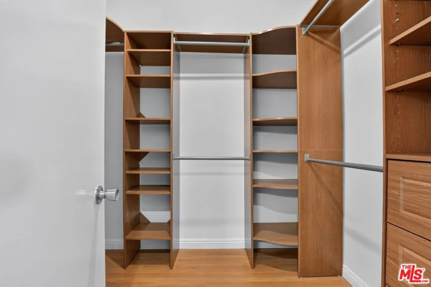 2677 Centinela Avenue #401 photo 23