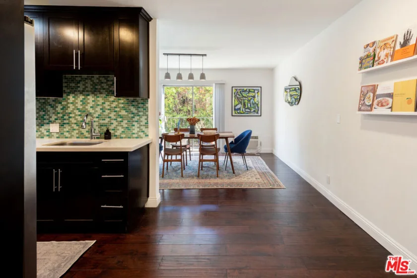 933 17th Street #9 photo 4