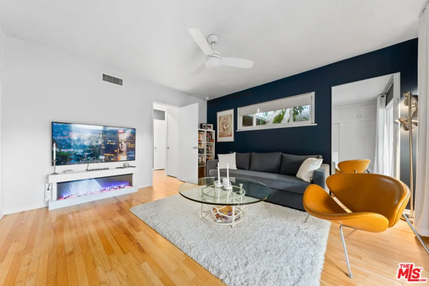 1330 N Crescent Heights Boulevard #16 photo 14