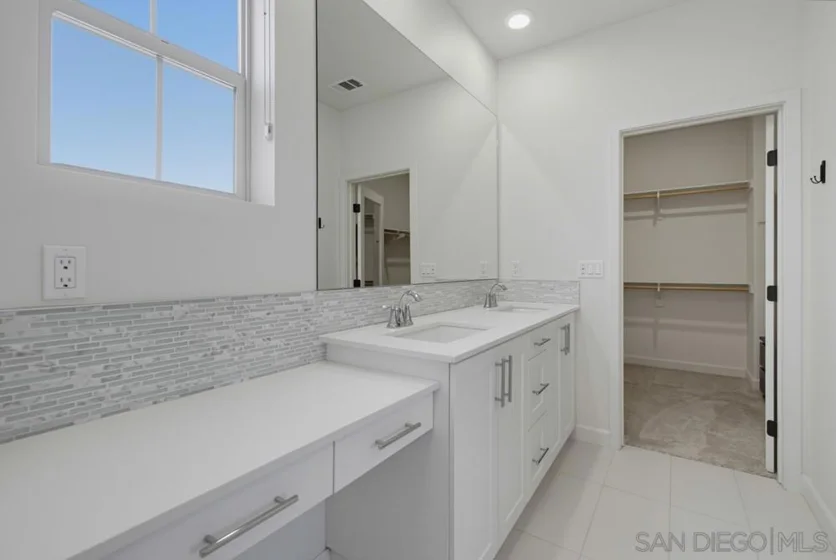 4366 Pacifica Way #3 photo 25