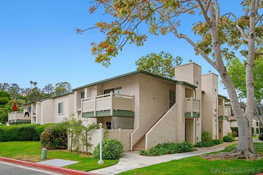 3151 Evening Way #F photo 1