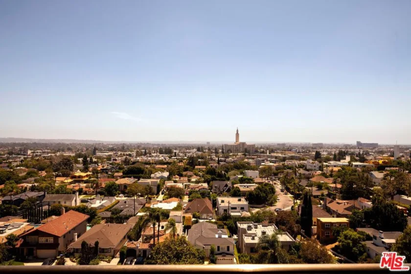 10660 Wilshire Boulevard #1208 photo 10