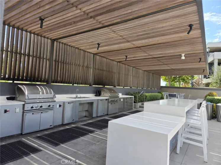 143 Baluster photo 38
