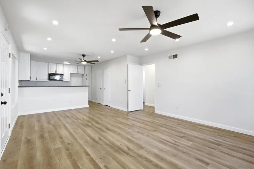 7843 Camino Glorita photo 19