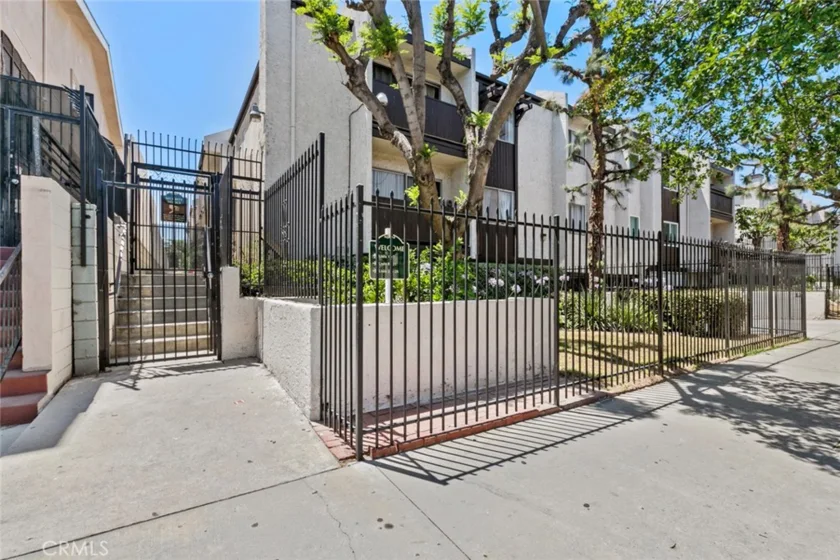 8801 Cedros Avenue #7 photo 8