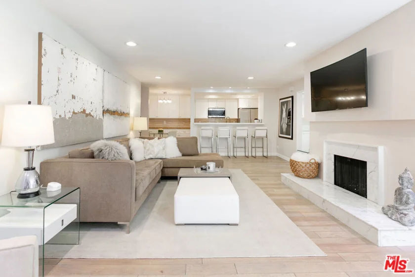 9025 Keith Avenue #102 photo 1
