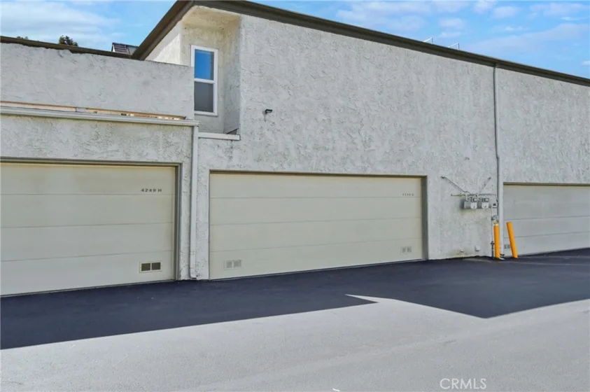 4249 Colfax Avenue #G photo 41