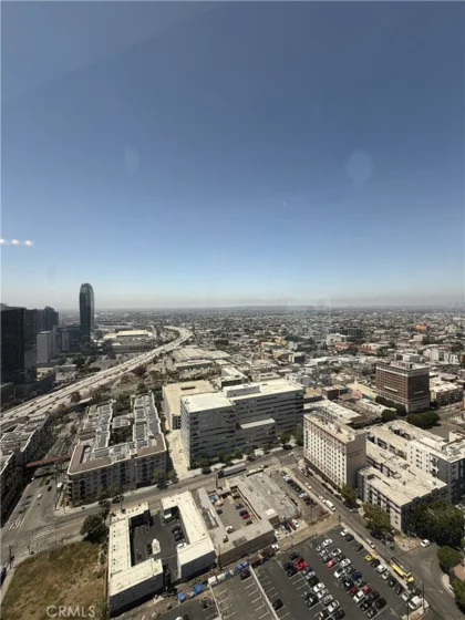 1100 Wilshire #2901 photo 7