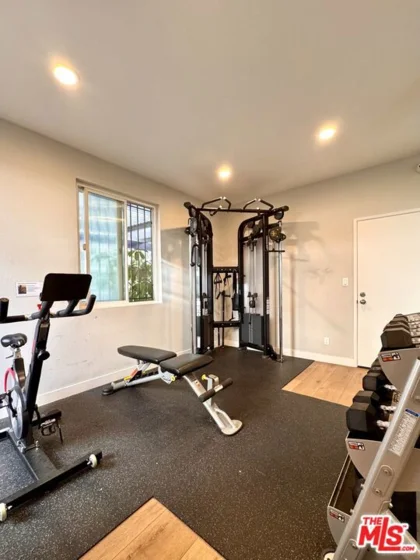 18645 Hatteras Street #263 photo 33