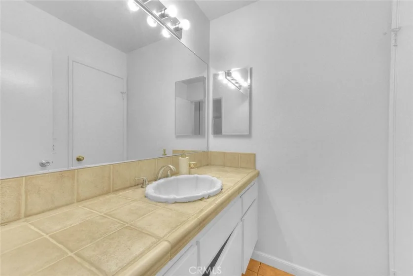 5700 Etiwanda #212 photo 20