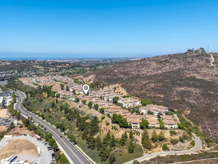 2099 Silverado Street photo 37