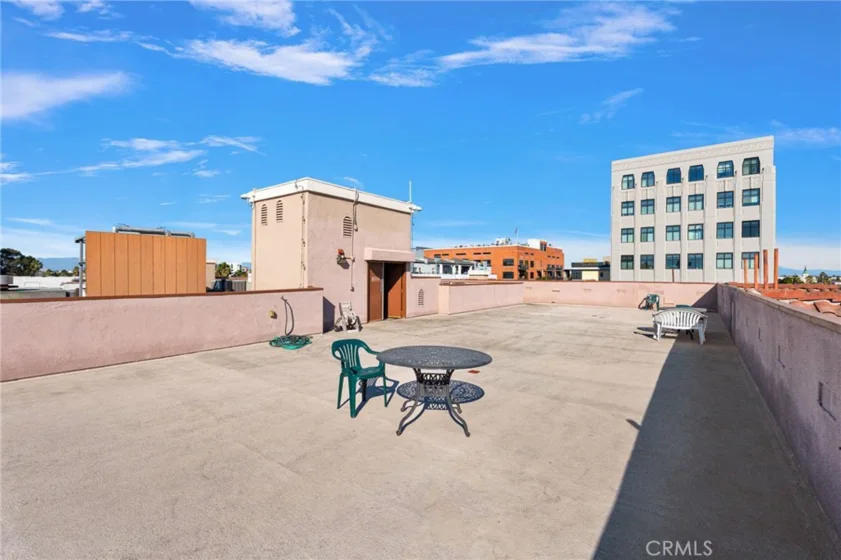 801 Pine Avenue #205 photo 39