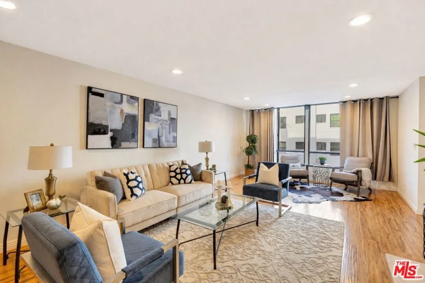 1900 Vine Street #103 photo 2