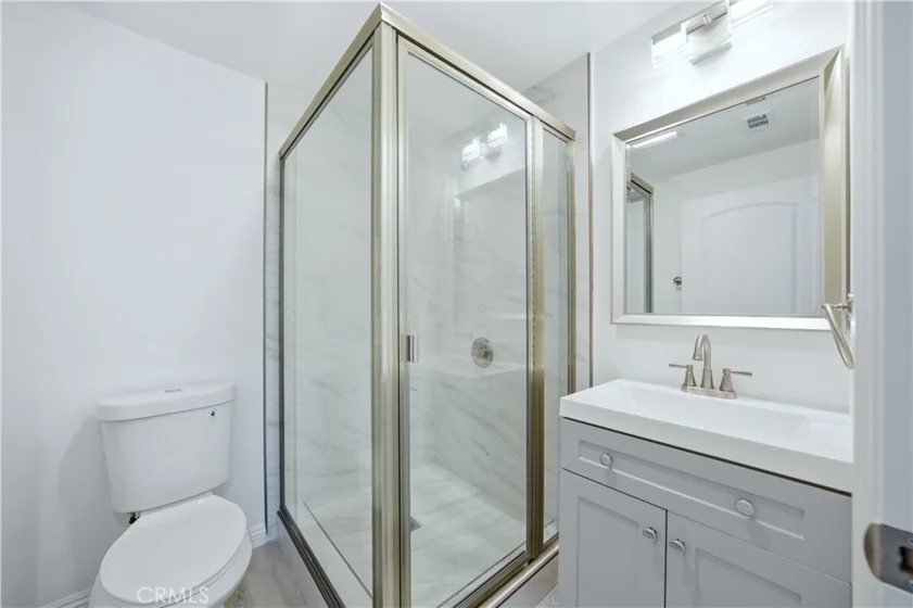 6919 S Menlo photo 10