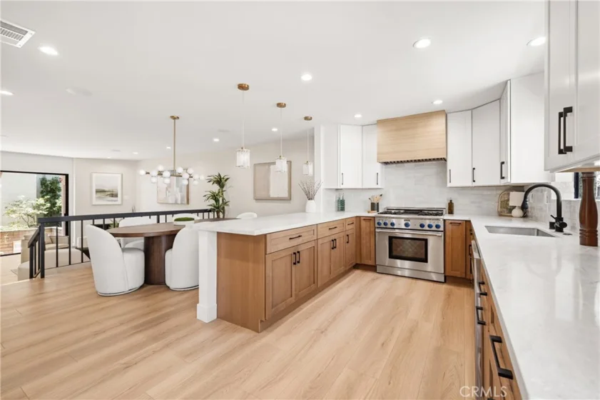 5711 Owensmouth #125 photo 12