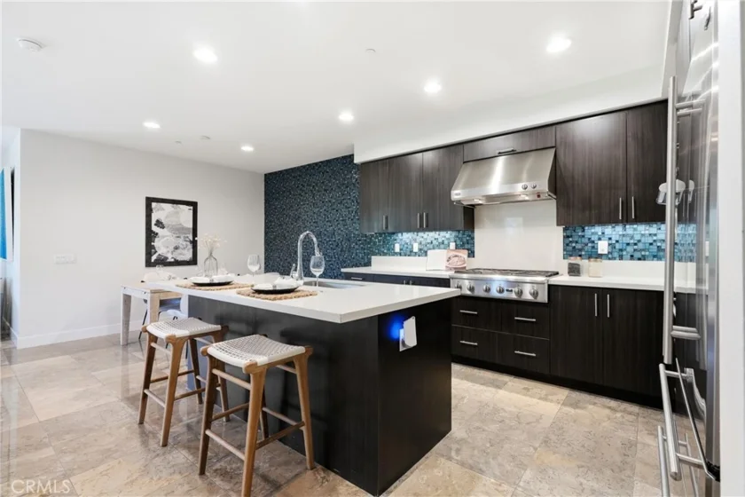 43 Gramercy photo 14