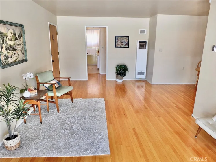 1724 E 1st Street #9 photo 11