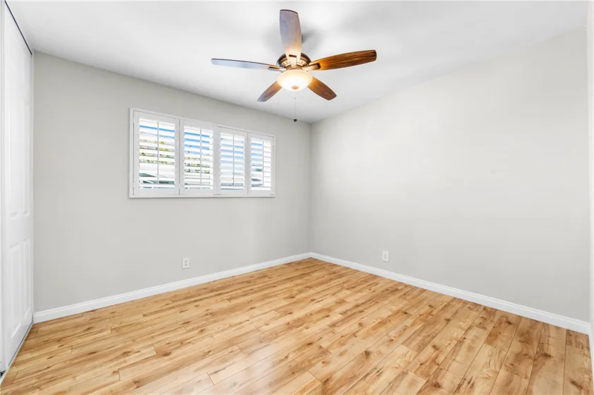345 University #F6 photo 19