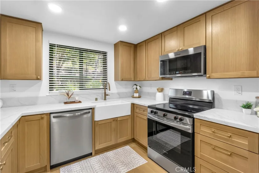 31281 E Nine Drive photo 8